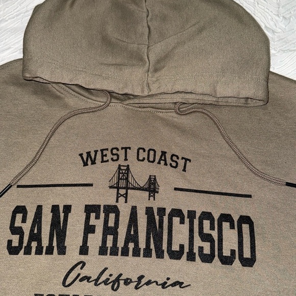 Momentum Comfort Gear San Francisco Graphic Hoodie - Cloud EUC XL - Picture 6 of 10